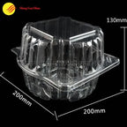 Crystal-clear clamshell packaging for lettuce with freshness-preserving seal